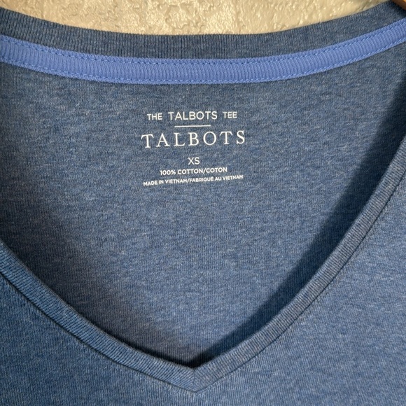 Talbots Women's XS Blue V-Neck Top Long Sleeve 100% Cotton The Talbots Tee NWT - Picture 2 of 5